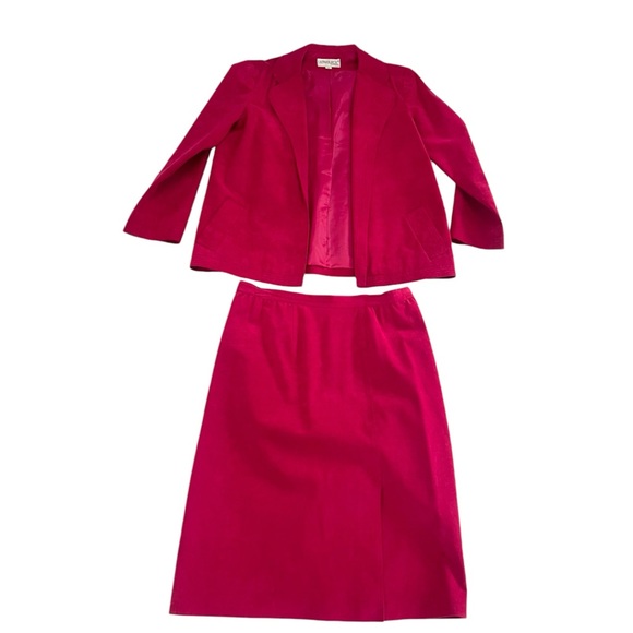 Hot pink suede blazer and skirt combo vintage size 16 (about size 12) - Picture 1 of 13